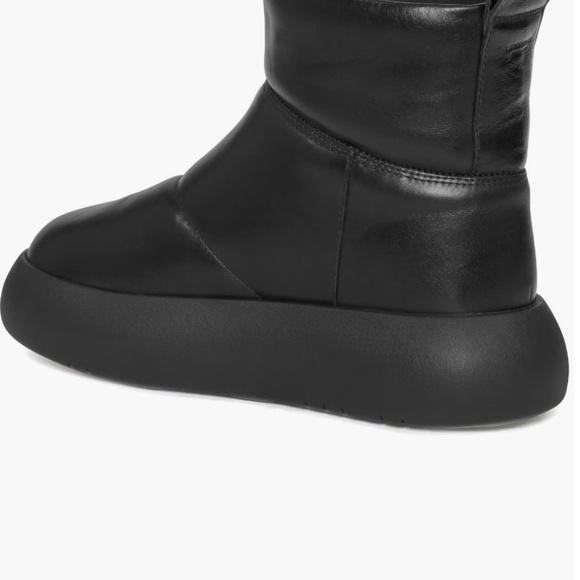 VAGABOND | Aylin Puff Boots in Black Leather - Picture 2 of 3